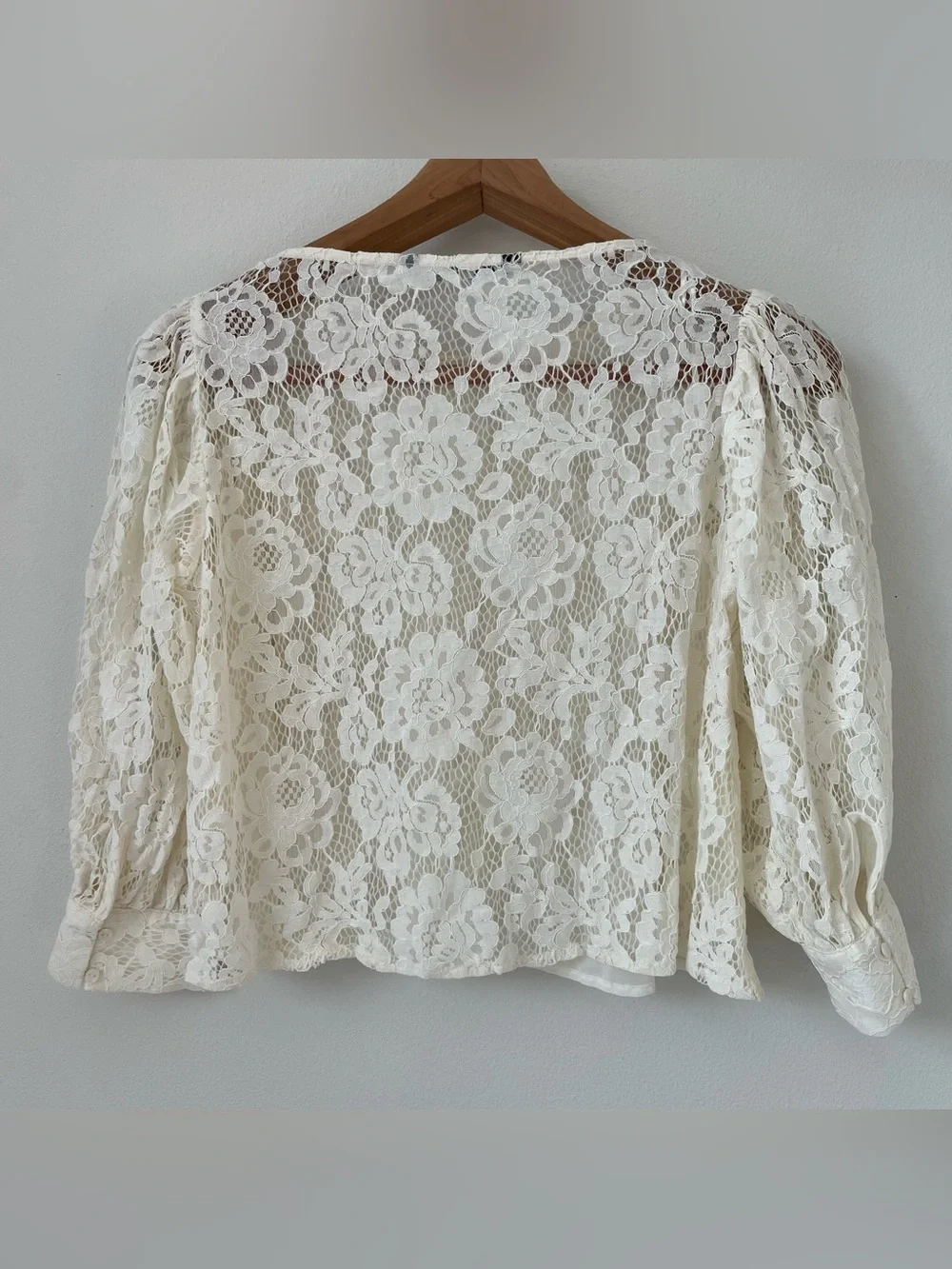 Zara floral lace blouse size S romantic feminine baddie coquette girl Ivory